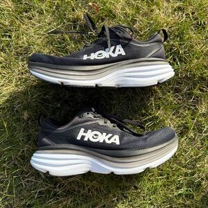 HOKA HOKAS Bondi 8 Black and White Running Shoes